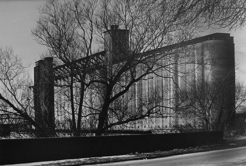 Standard Elevator, from South Street